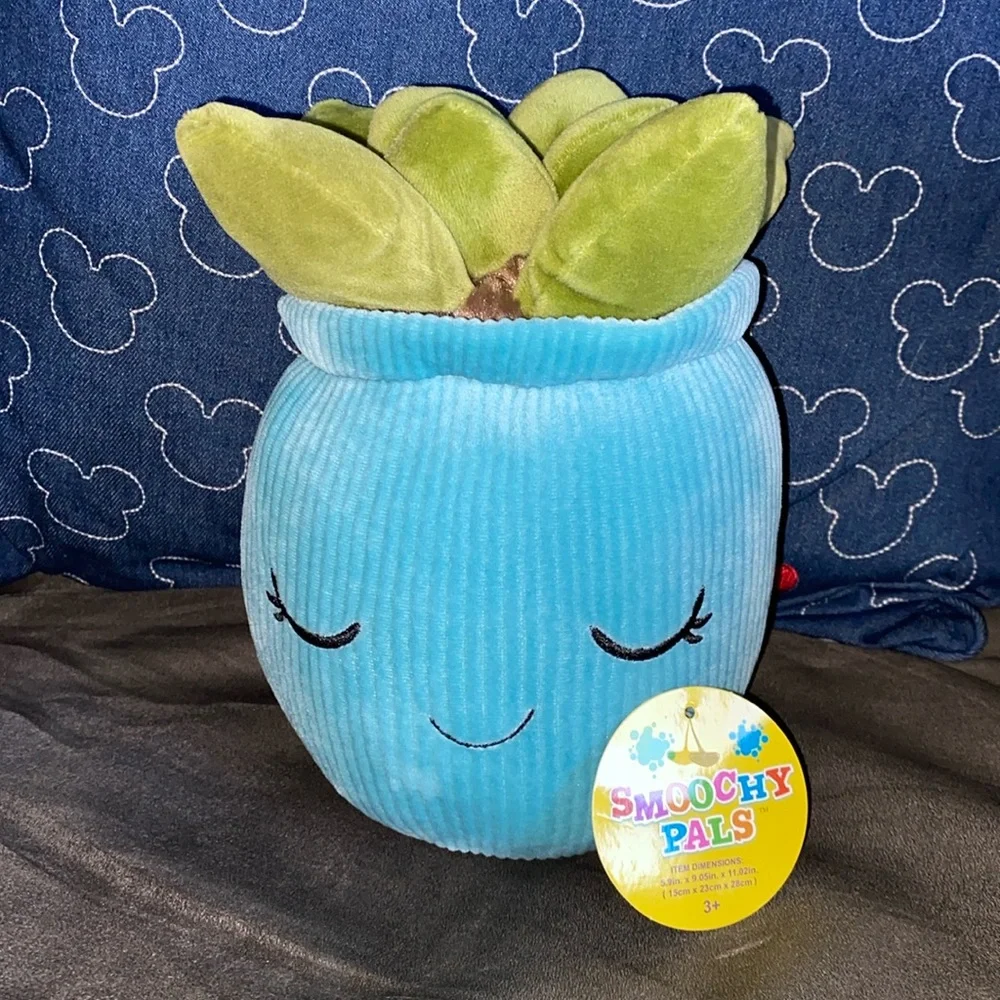 Smoochy pals plant - Picture 1 of 3